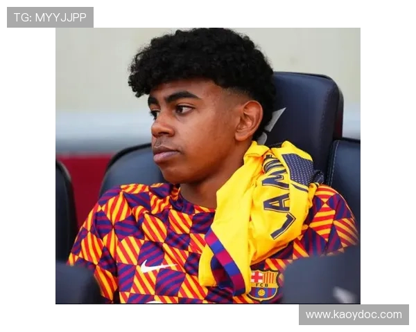 哈维赞亚马尔首秀冷静稳定表现远超其他年轻球员 哈维赞亚马尔首秀冷静稳定表现远超其他年轻球员